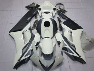 2004-2005 White Matte Black Honda CBR1000RR Motorcycle Fairings