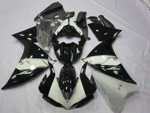 2012-2014 Glossy Black White Silver Yamaha R1 Motorcycle Fairings