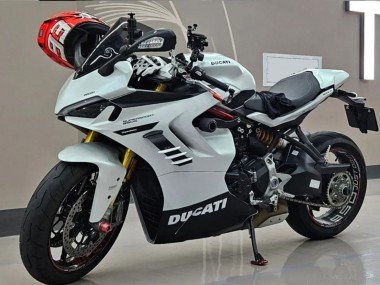 2021-2024 White Black Ducati 2021-2024 Ducati Supersport 950/950S Motorcycle Fairings