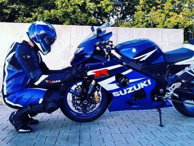 2004-2005 White Blue Black Red Suzuki GSXR 600 / GSXR 750 Motorcycle Fairing Kits