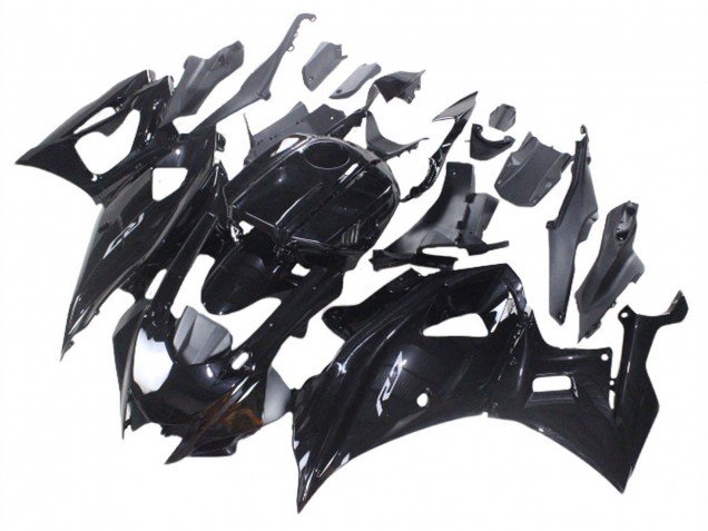 2021-2024 Glossy Black Yamaha YZF R7 Motorcycle Fairings