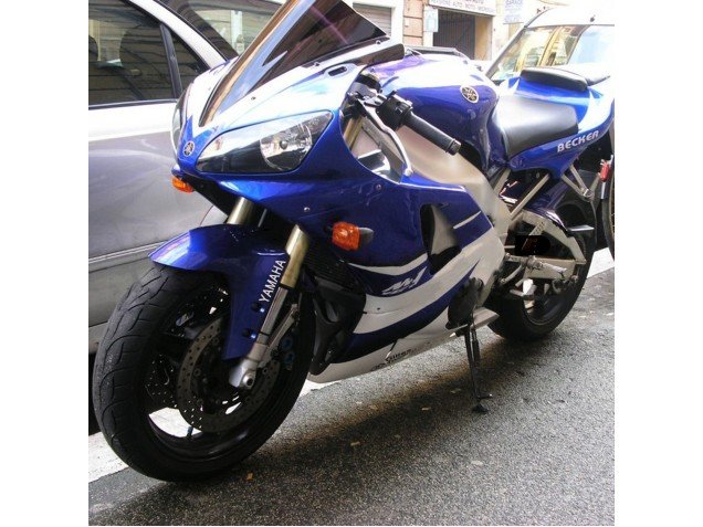 1998-1999 White Blue Black Yamaha YZF 1000 R1 Motorcycle Fairings