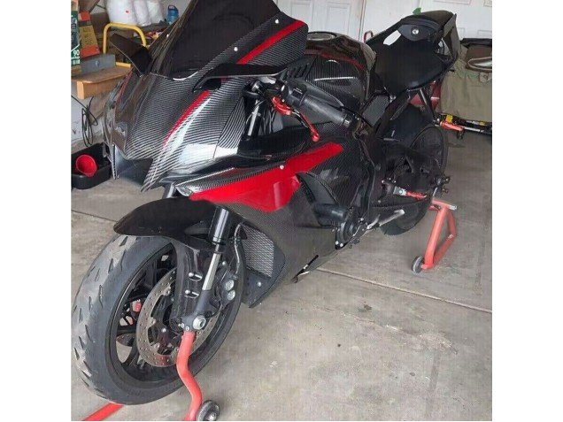 2020-2025 Black Carbon Fiber Red Yamaha YZF 1000 R1 Motorcycle Fairings